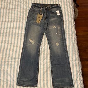 Chip & Pepper distressed bootcut jeans. New w/tags!